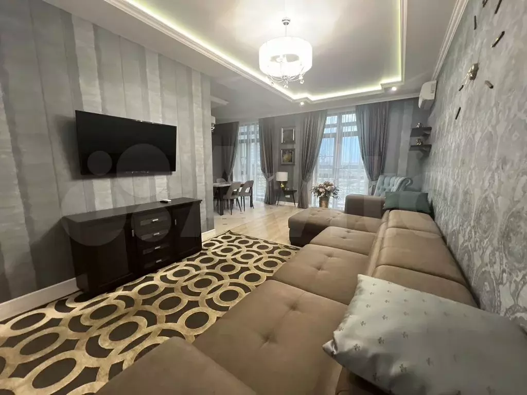 2-к. квартира, 80 м, 7/8 эт. - Фото 1