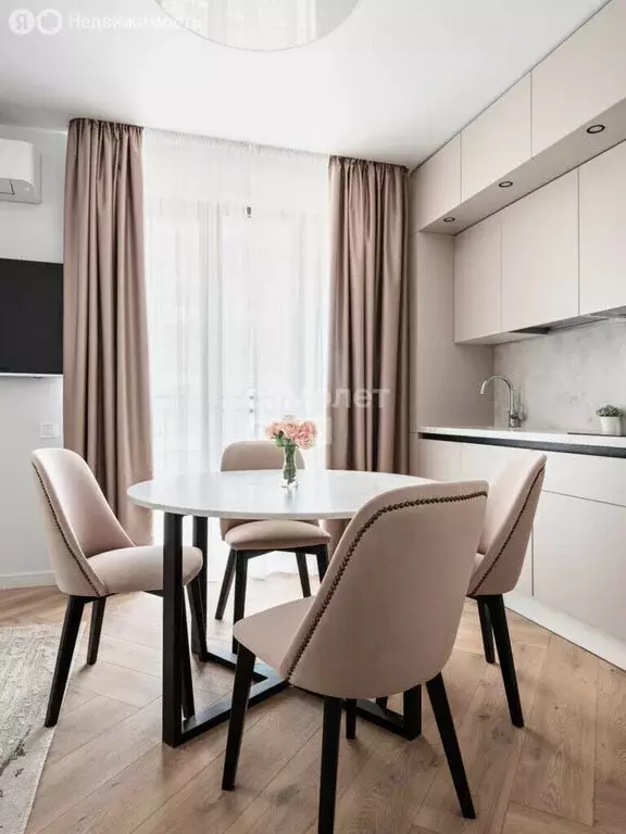 2-комнатная квартира: Анапа, Симферопольское шоссе, 58к3 (87.8 м) - Фото 1