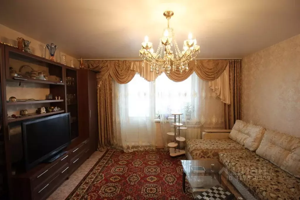 3-к кв. Красноярский край, Красноярск ул. Малиновского, 27 (68.6 м) - Фото 1