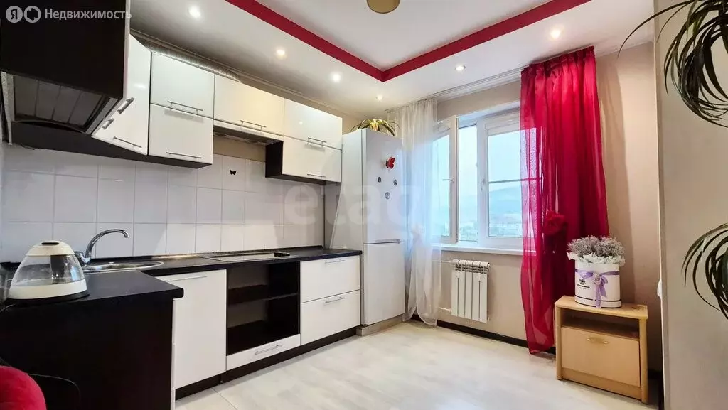 1-комнатная квартира: Миасс, улица 8 Июля, 24 (38.1 м) - Фото 1