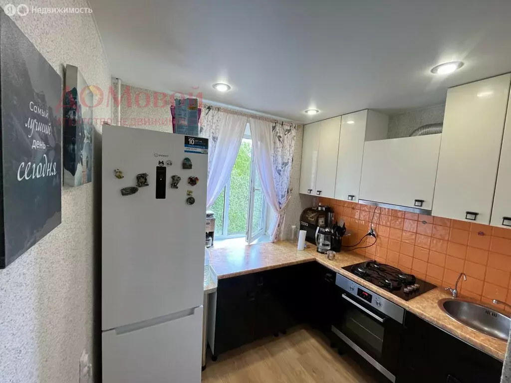 2-комнатная квартира: Смоленск, улица 25 Сентября, 28 (45 м) - Фото 1