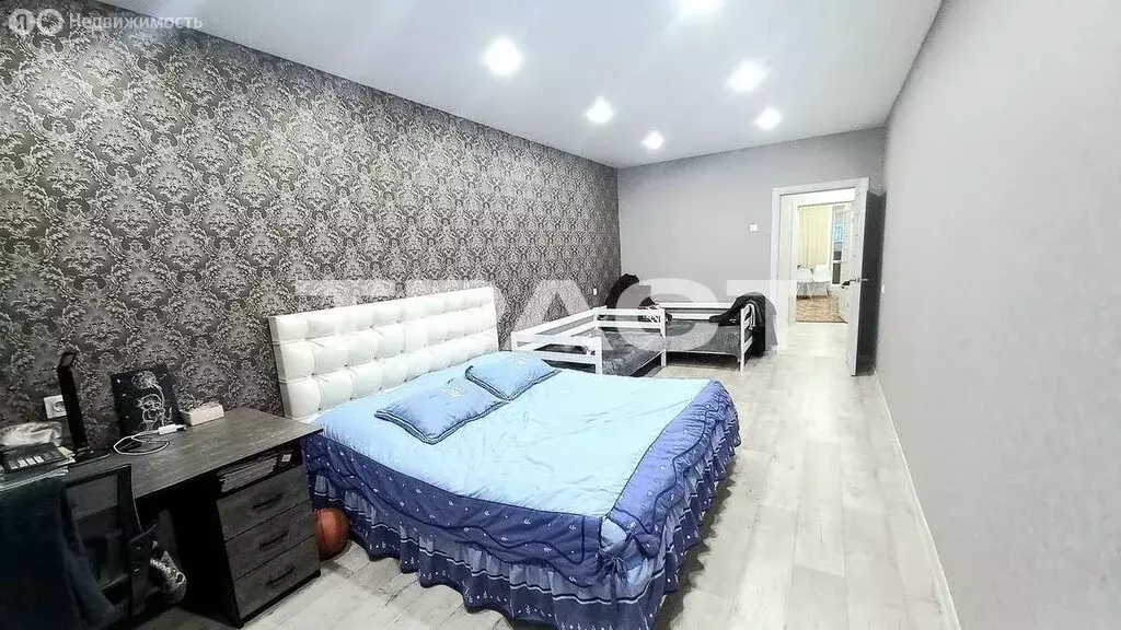 2-комнатная квартира: Воронеж, улица Антонова-Овсеенко, 25А (57 м) - Фото 2