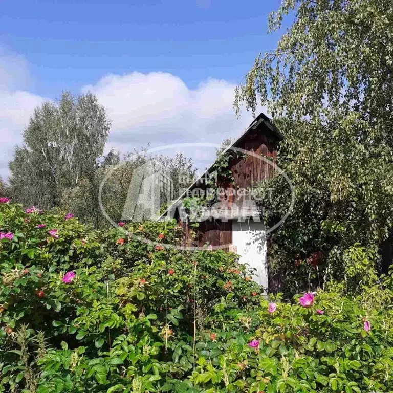 Дом в Пермский край, Добрянский городской округ, д. Лябово ул. ... - Фото 1