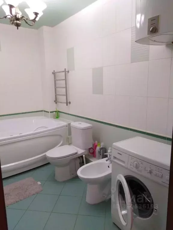 2-к кв. Свердловская область, Екатеринбург ул. Белинского, 35 (73.0 м) - Фото 1