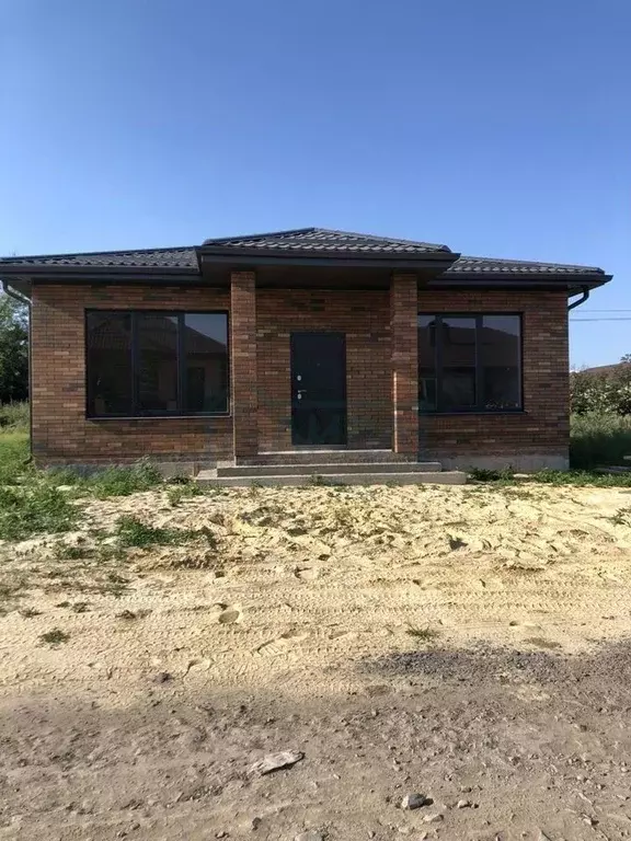 Дом в Ростовская область, Родионово-Несветайская сл. ул. 40 лет ... - Фото 2