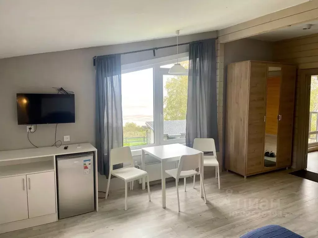 Комната Новгородская область, Шимское городское поселение, д. ... - Фото 2