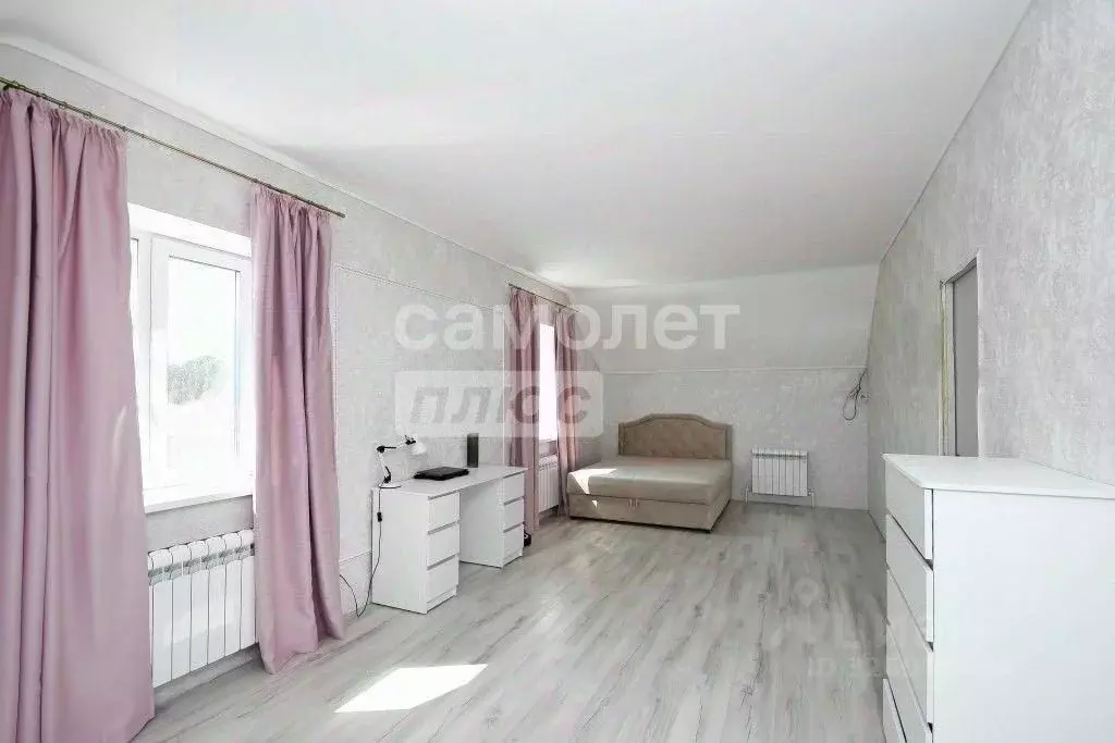 Коттедж в Омская область, Омск Бийская ул., 6 (340 м) - Фото 1