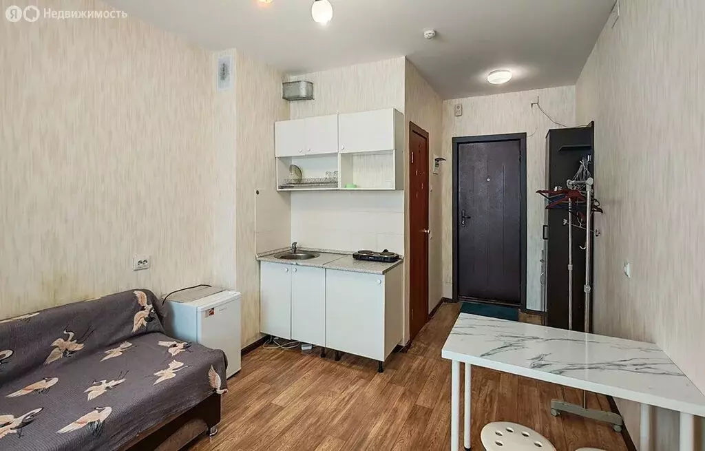Квартира-студия: Новосибирск, улица Титова, 256 (19 м) - Фото 2