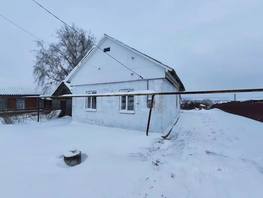 Дом в Мордовия, Атяшевский район, Большеманадышское с/пос, с. Тетюши  ... - Фото 2