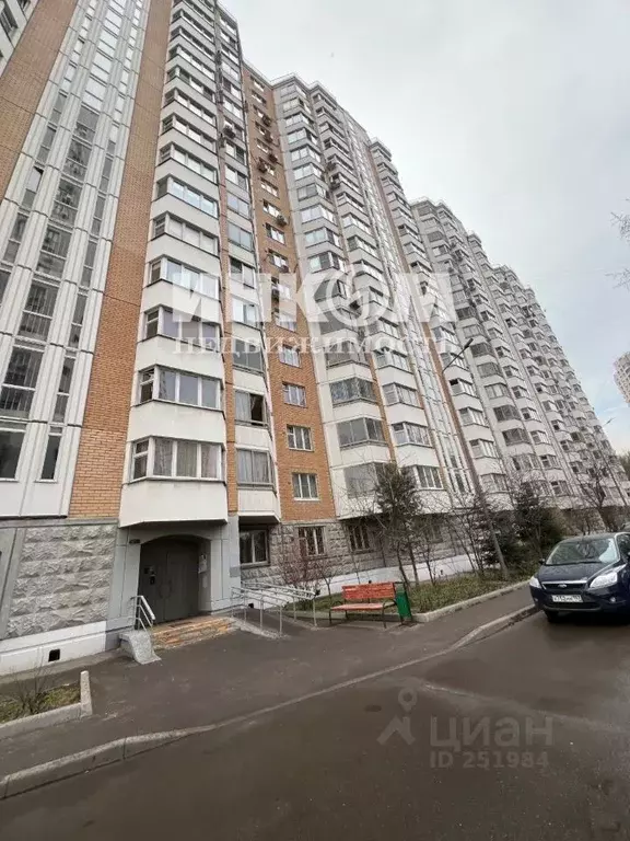 3-к кв. Москва Смольная ул., 51к3 (74.8 м) - Фото 1