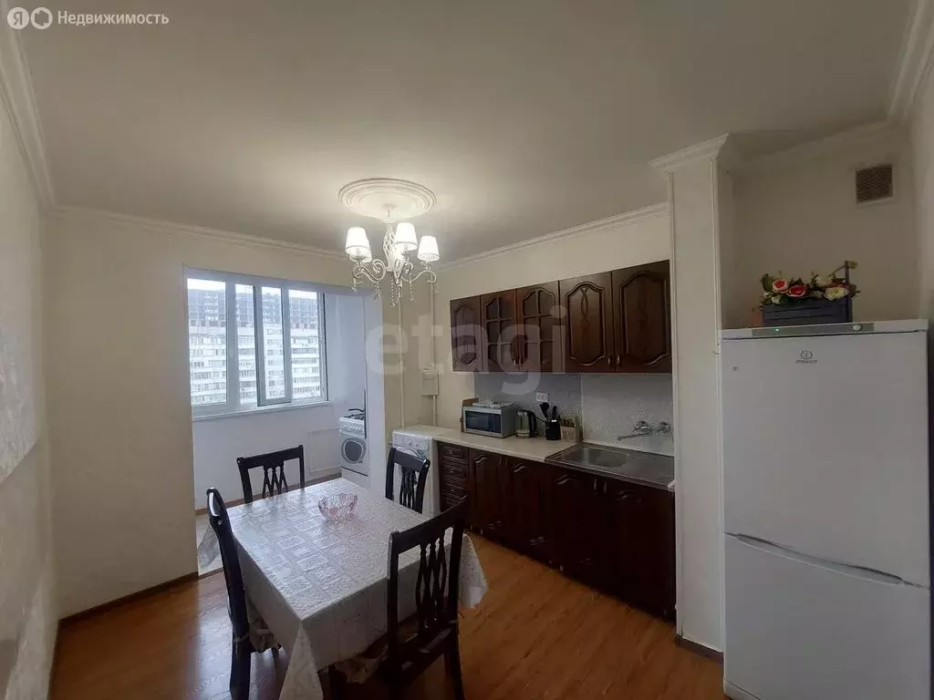 3-комнатная квартира: Нальчик, проспект Шогенцукова, 34 (66.2 м) - Фото 2