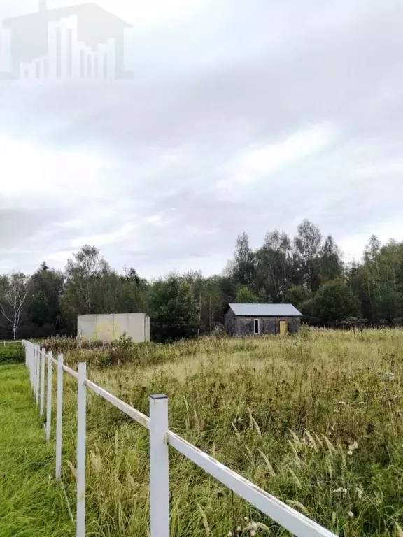 Участок в Московская область, Волоколамский городской округ, д. ... - Фото 1