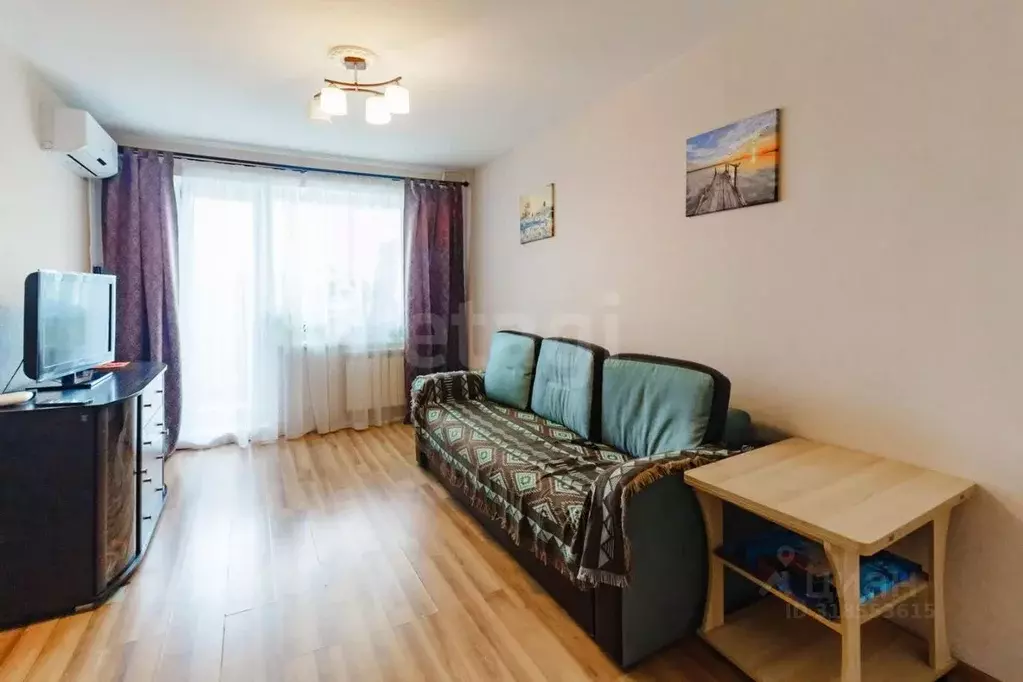 1-к кв. Хабаровский край, Комсомольск-на-Амуре ул. Гамарника, 37к4 ... - Фото 0