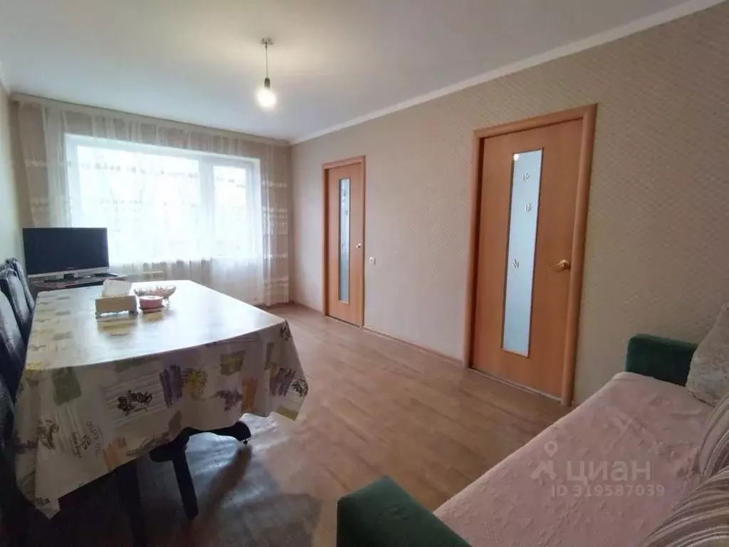 4-к кв. Ростовская область, Шахты пер. Мечникова, 7А (61.1 м) - Фото 0