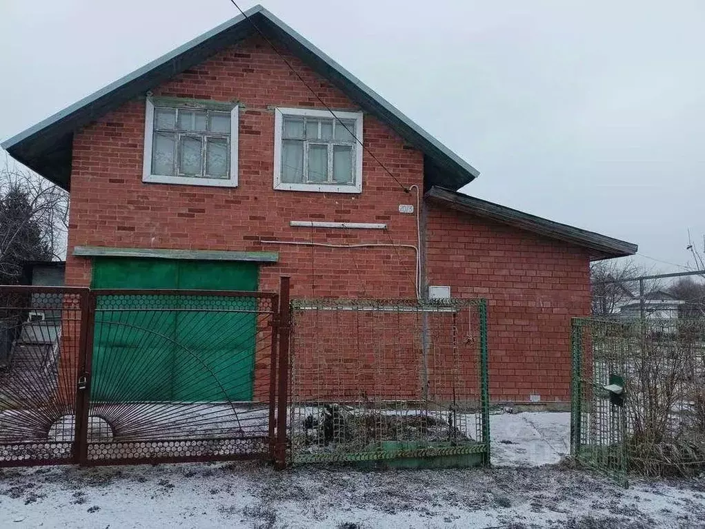 Дом в Самарская область, Ставропольский район, Верхнее Санчелеево ... - Фото 1