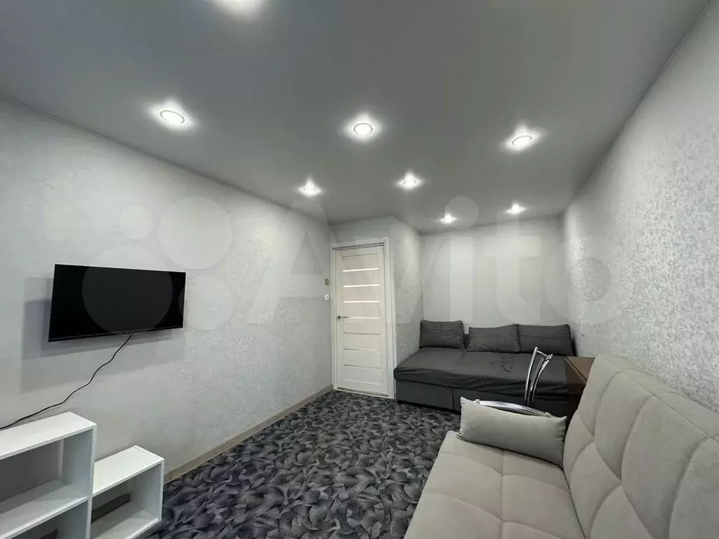 1-к. квартира, 30 м, 6/9 эт. - Фото 0