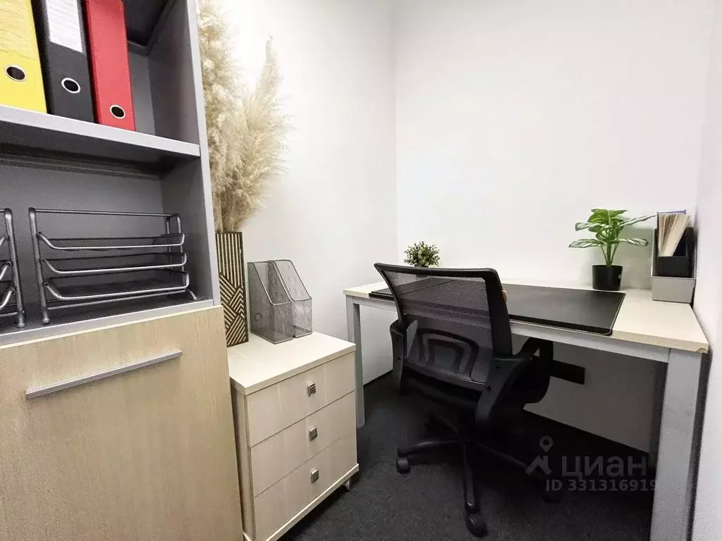 Офис в Москва ул. Академика Варги, 8К1 (6 м) - Фото 2