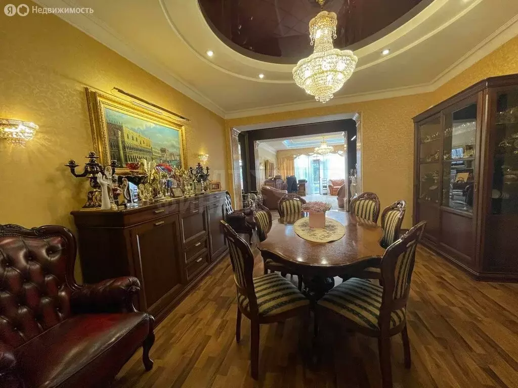 2-комнатная квартира: Калининград, Лесная улица, 81 (120 м) - Фото 0