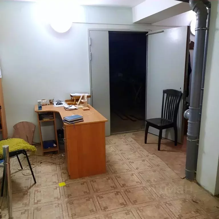 Помещение свободного назначения в Саха (Якутия), Нерюнгри ул. ... - Фото 1