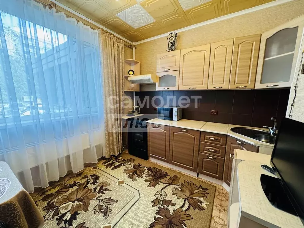 2-к кв. Ханты-Мансийский АО, Нижневартовск ул. Ленина, 27 (58.4 м) - Фото 1