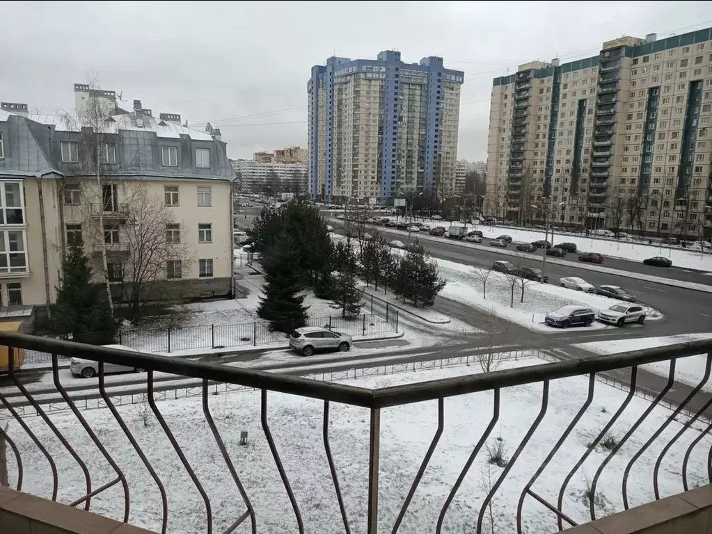 3-к кв. Санкт-Петербург Парашютная ул., 17К1 (100.0 м) - Фото 2