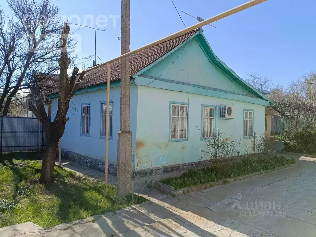 Дом в Калмыкия, Элиста ул. Каляева, 50 (55 м) - Фото 0