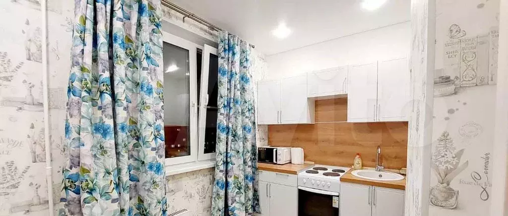 1-к. квартира, 40 м, 11/17 эт. - Фото 0