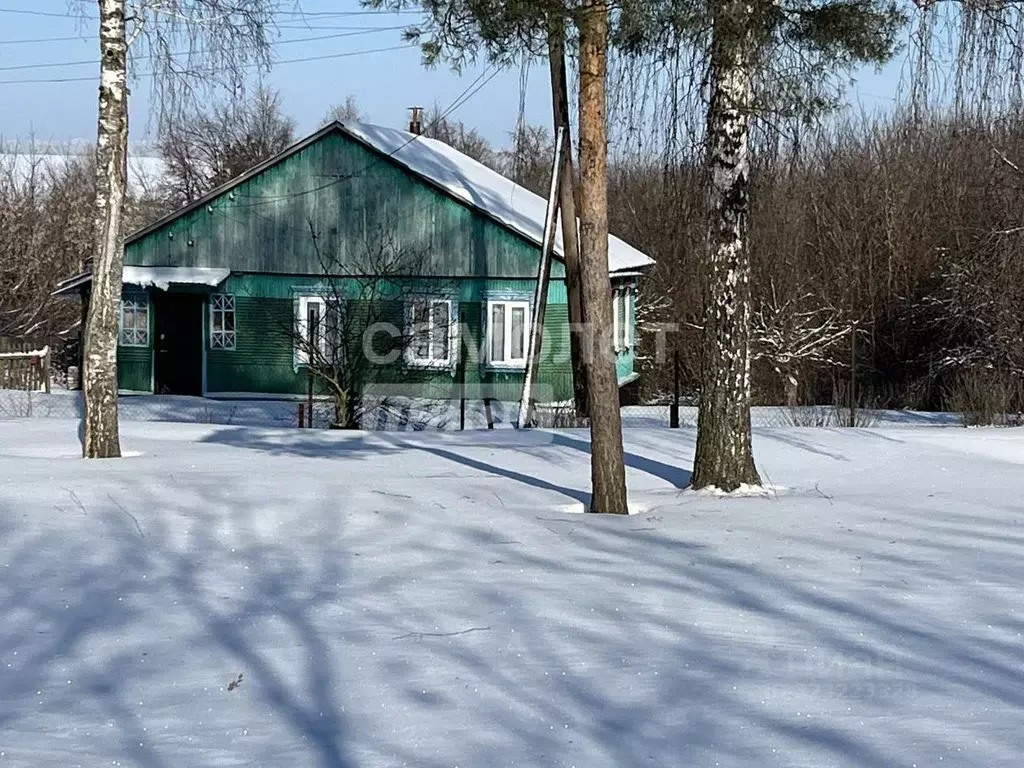 Дом в Курская область, Золотухинский район, Ануфриевский сельсовет, д. ... - Фото 1