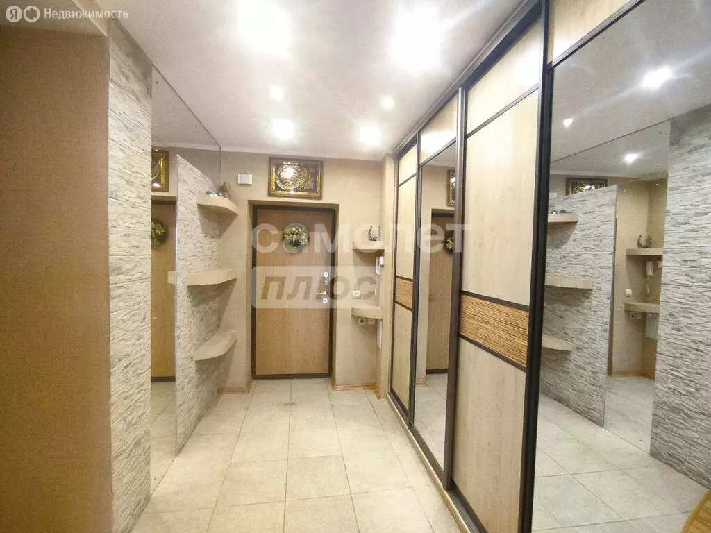 3-комнатная квартира: Йошкар-Ола, улица Зарубина, 40А (96.4 м) - Фото 1