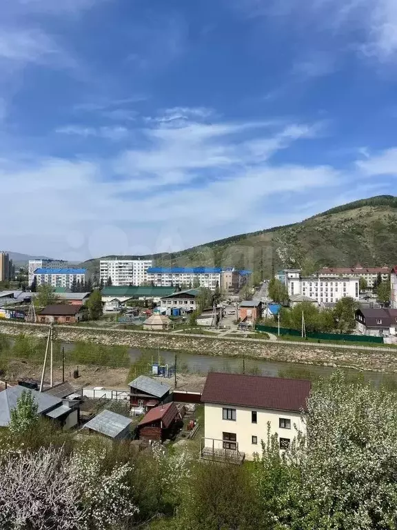 3-к. квартира, 56 м, 1/1 эт. - Фото 0