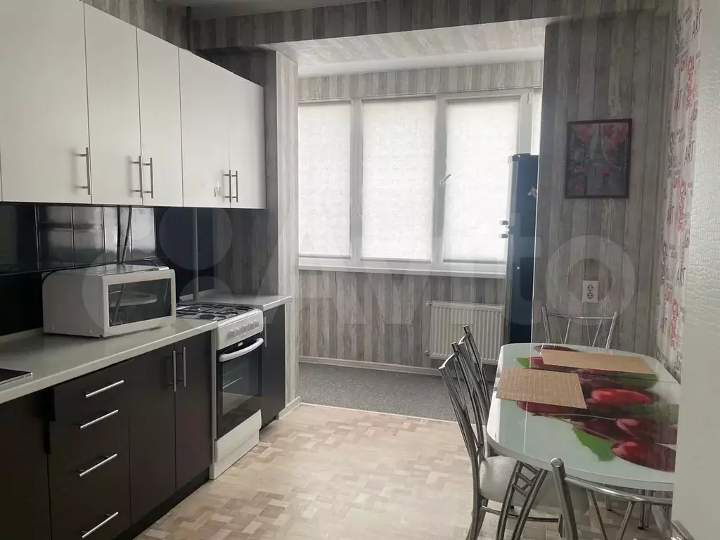 2-к. квартира, 65 м, 5/10 эт. - Фото 0