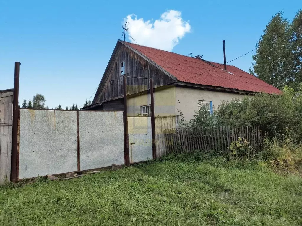 Дом в Омская область, Омский район муниципальный округ, пос. Дачный ... - Фото 1