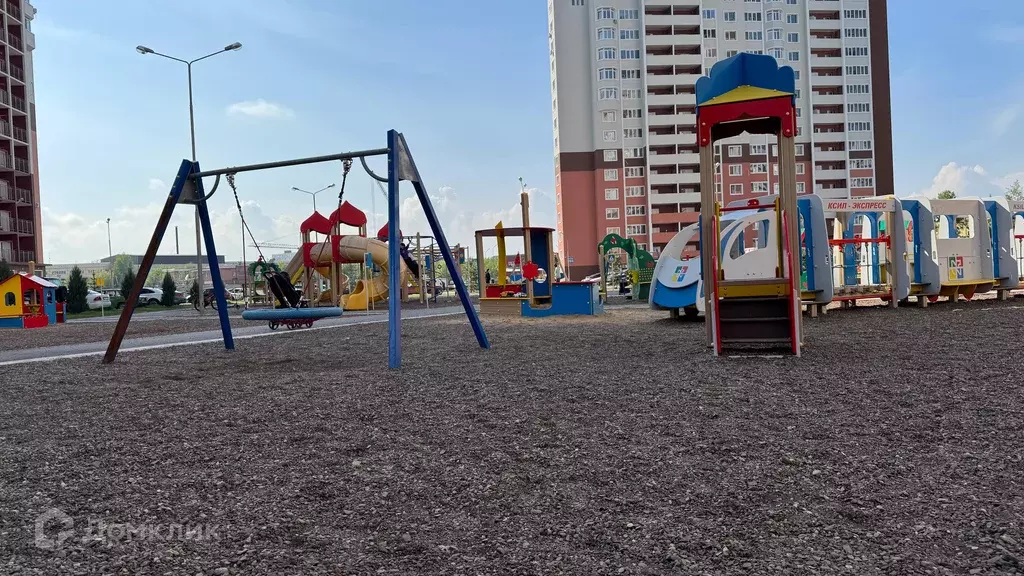 Продаётся 2-к квартира, 65 м - Фото 0