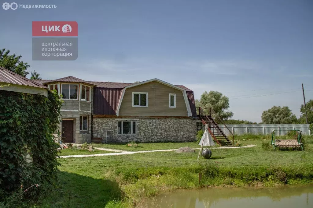 Дом в Лом, 14 (390 м) - Фото 1