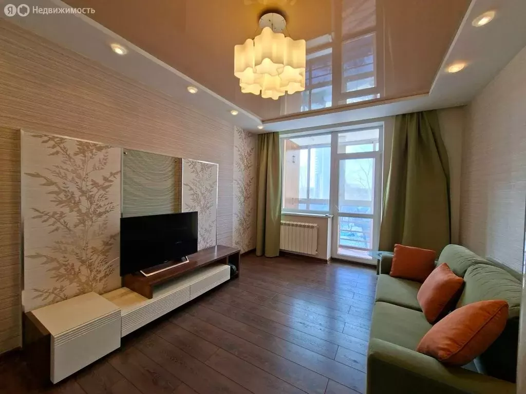 2-комнатная квартира: Екатеринбург, улица Калинина, 22 (58.1 м) - Фото 1