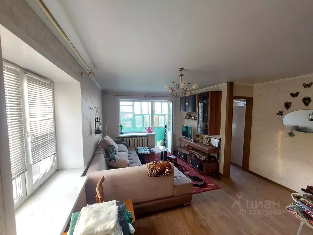 2-к кв. Саратовская область, Балаково Коммунистическая ул., 127 (42.0 ... - Фото 2