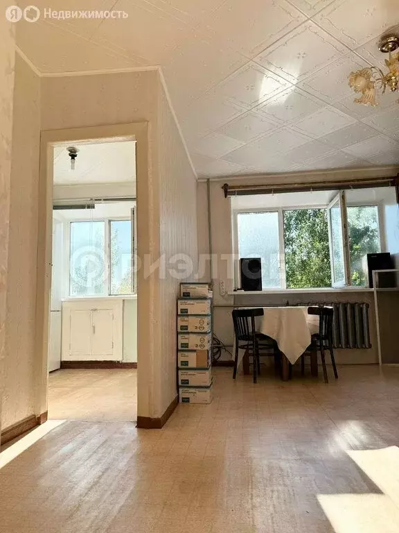 2-комнатная квартира: Мончегорск, улица Комарова, 27 (43.4 м) - Фото 1