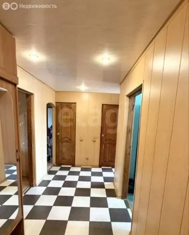 4-комнатная квартира: Пермь, улица Александра Щербакова, 46 (83 м) - Фото 0