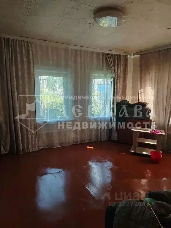 Дом в Кемеровская область, Топки Магистральная ул. (52 м) - Фото 1