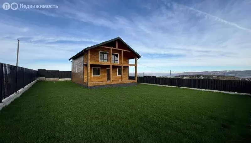 Дом в село Элькуш, Новая улица (170 м) - Фото 2