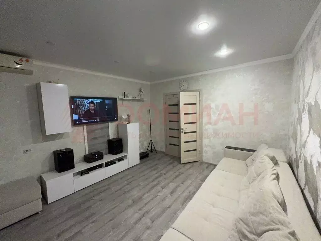 3-к кв. Ростовская область, Волгодонск Степная ул., 187 (59.0 м) - Фото 1