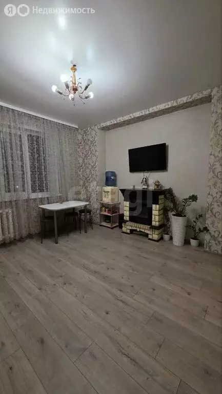 3-комнатная квартира: Курган, жилой район Заозёрный, 1-й микрорайон, ... - Фото 1