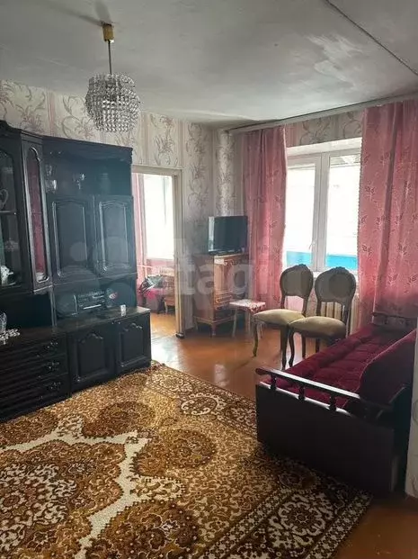 2-к. квартира, 40м, 5/5эт. - Фото 0