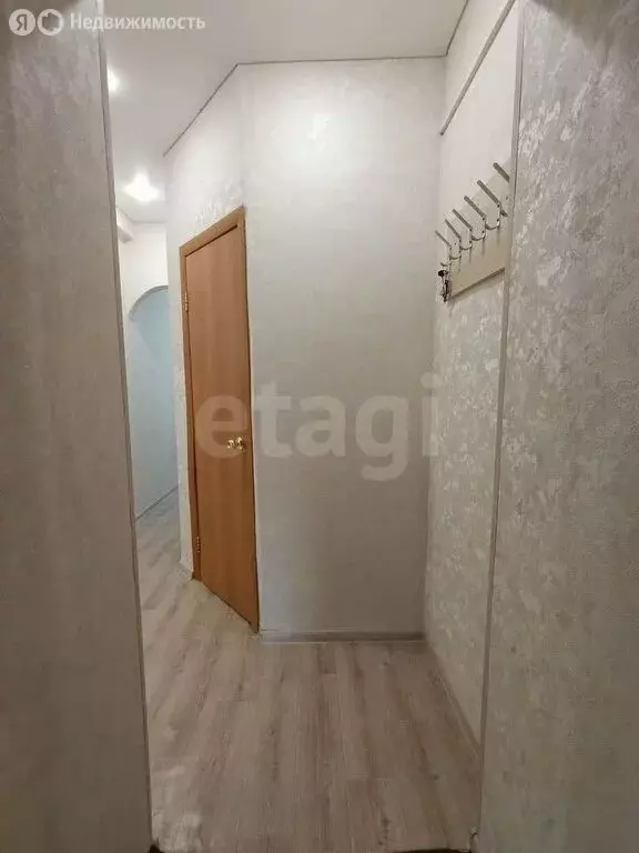 1-комнатная квартира: Златоуст, улица 30 лет ВЛКСМ, 3 (27 м) - Фото 1