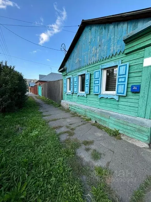 Дом в Омская область, Омск ул. 16-я Линия, 93 (41 м) - Фото 0