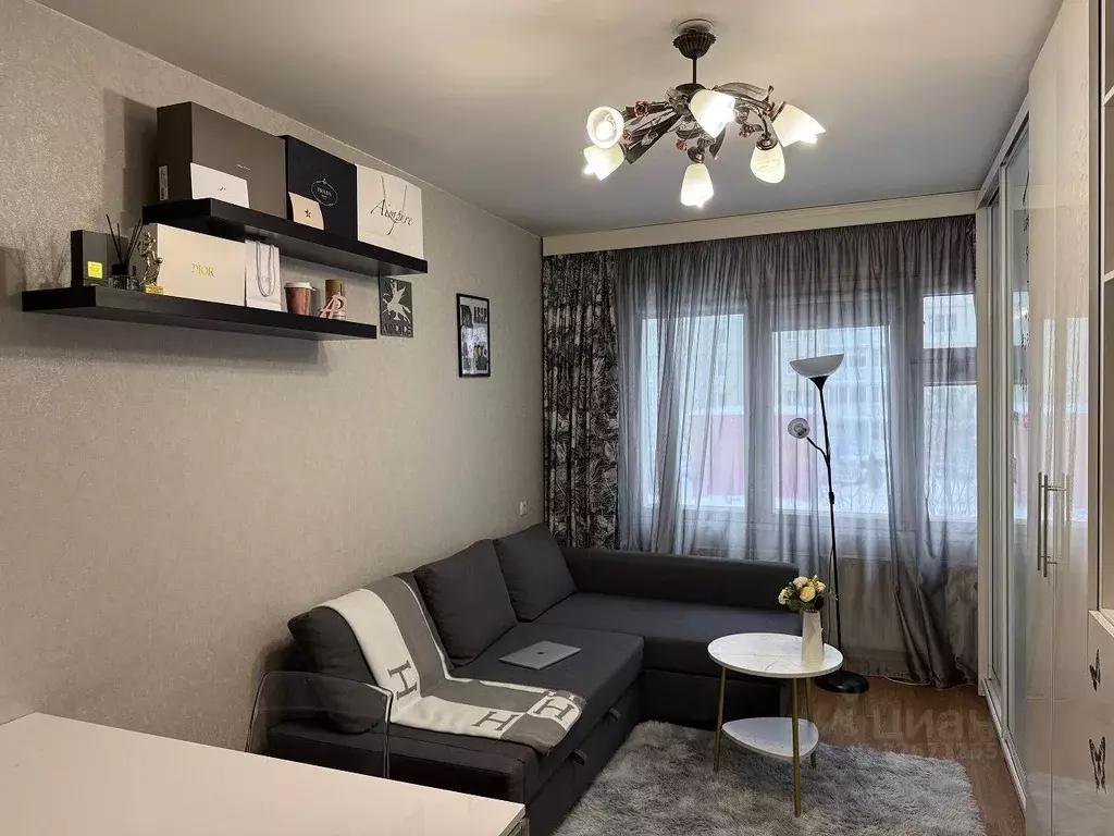 2-к кв. Санкт-Петербург ул. Бадаева, 8к2 (53.6 м) - Фото 1