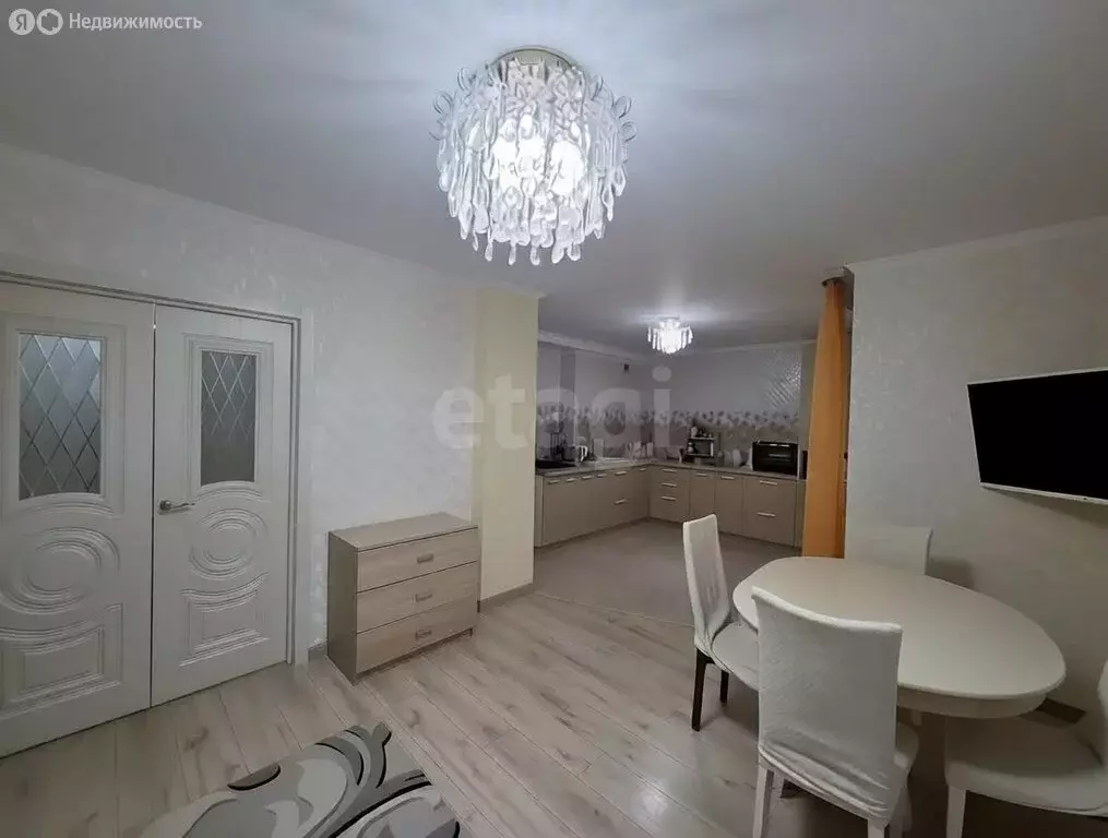 3-комнатная квартира: Новочебоксарск, Восточная улица, 1к2 (82 м) - Фото 2