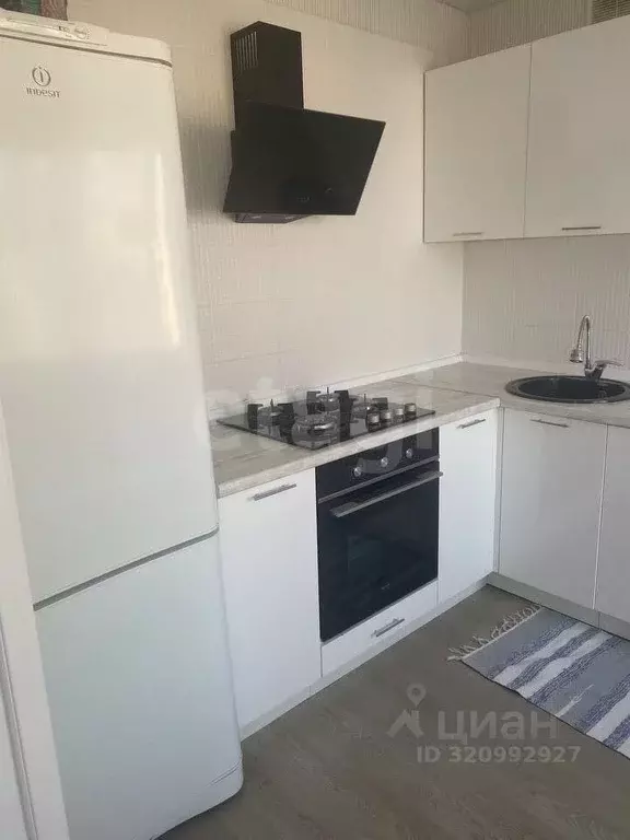 3-к кв. Калужская область, Калуга ул. Степана Разина, 42/38 (65.0 м) - Фото 2