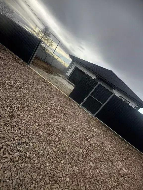 Дом в Хакасия, Усть-Абаканский район, пос. Тепличный ул. Ленина (134 ... - Фото 1