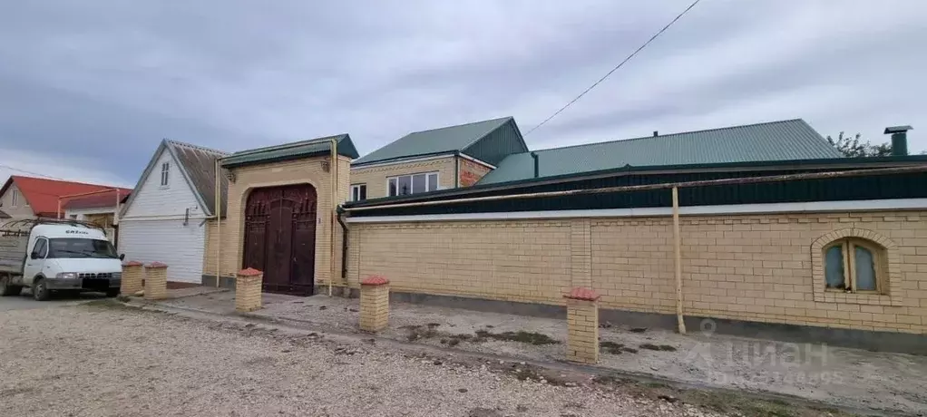 Дом в Дагестан, Новолакский район, с. Новомехельта ул. Буйнакского, 7 ... - Фото 1